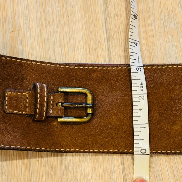 CLUB MONACO WIDE LEATHER BELT - Picture 2 of 7